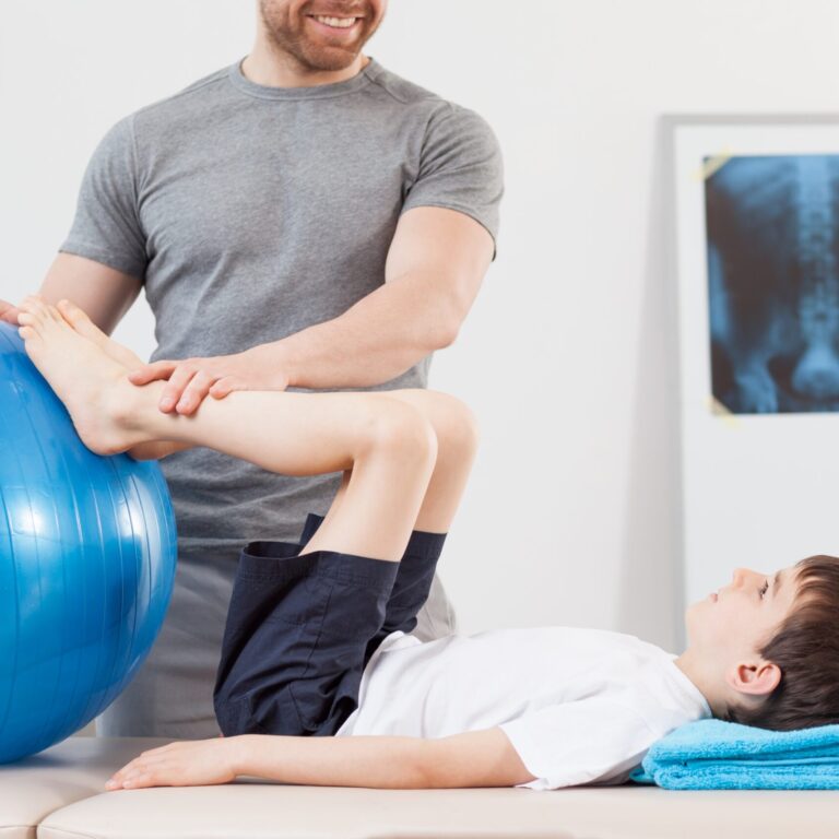 FIZJO-DZIECKO PIŁKA